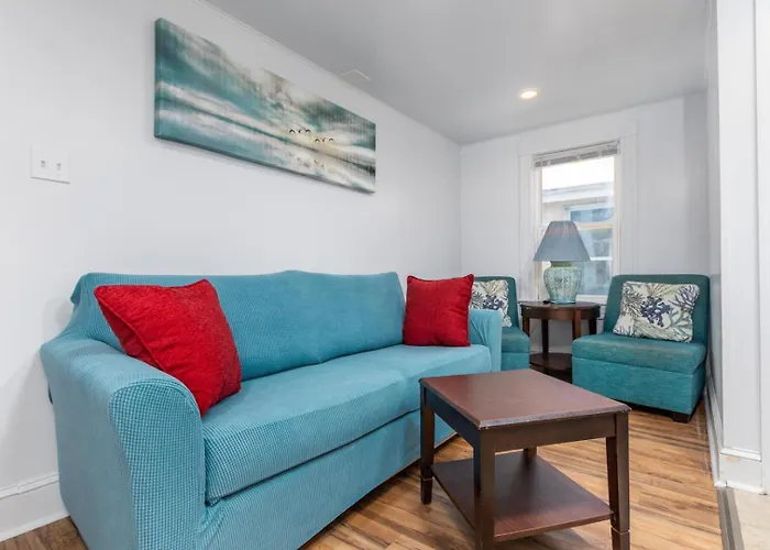 Somerset 2 Apartment *